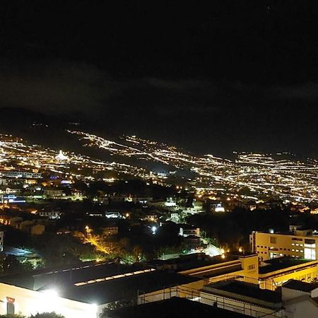 Highrise Madalenas Apartment Funchal  Luaran gambar