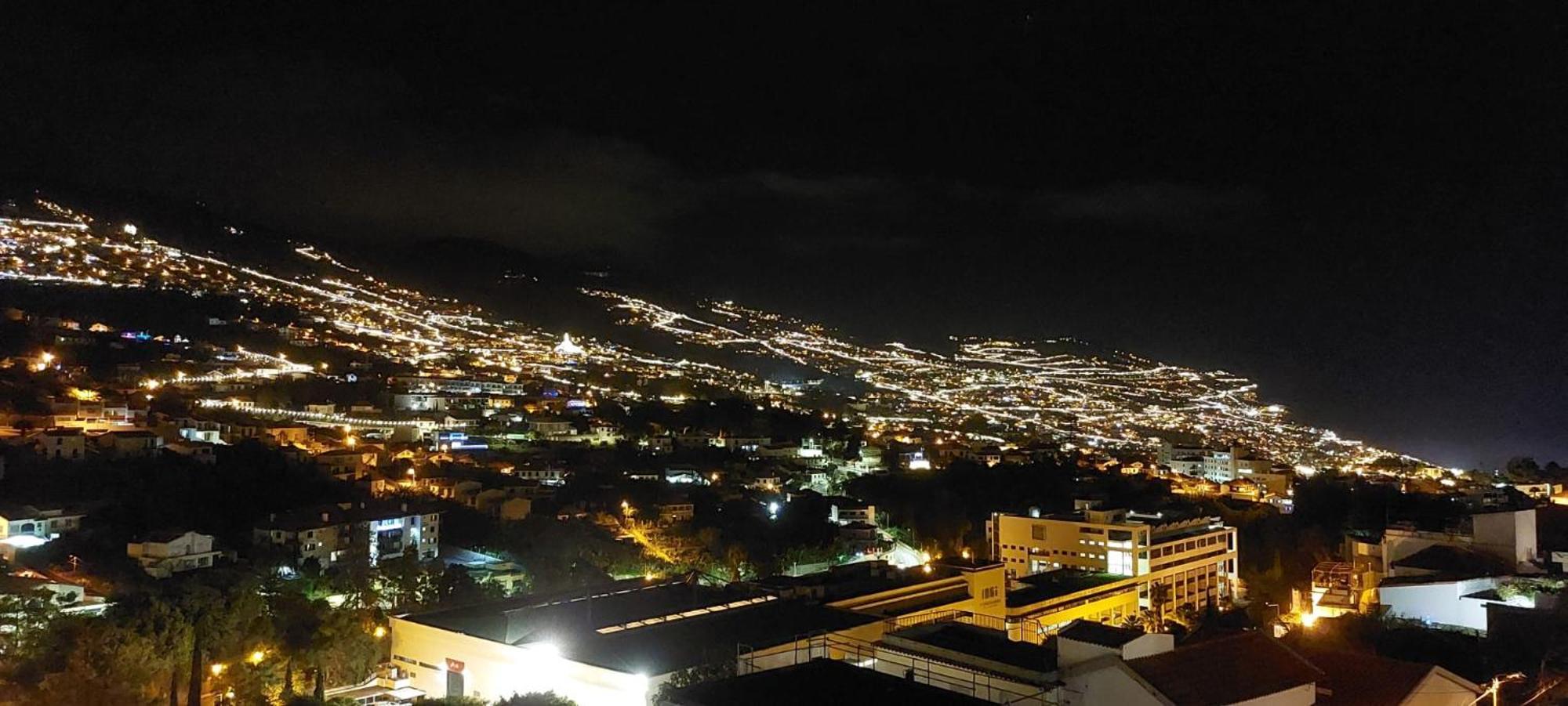 Highrise Madalenas Apartment Funchal  Luaran gambar